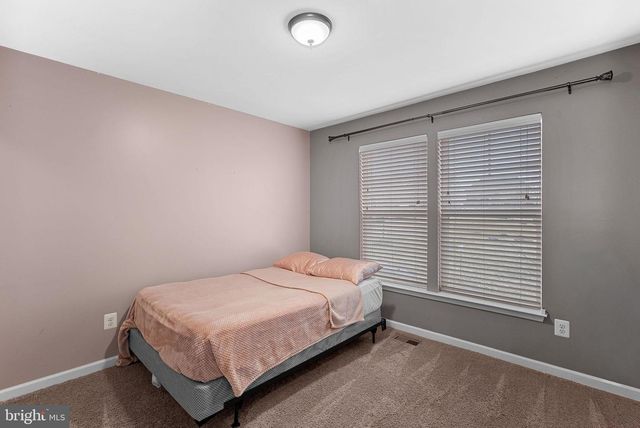 8422 CLIFFVIEW LN, Frederick, MD 21704