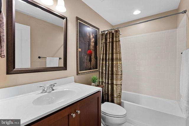 8422 CLIFFVIEW LN, Frederick, MD 21704