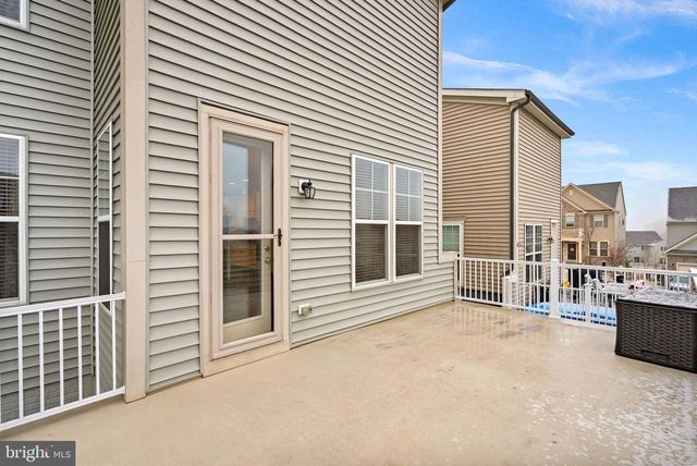 8422 CLIFFVIEW LN, Frederick, MD 21704