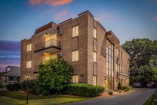 9819 S Cicero Avenue 6, Oak Lawn, IL 60453