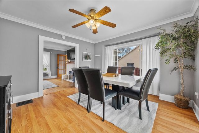 49 Vinton Rd, Irondequoit, NY 14622