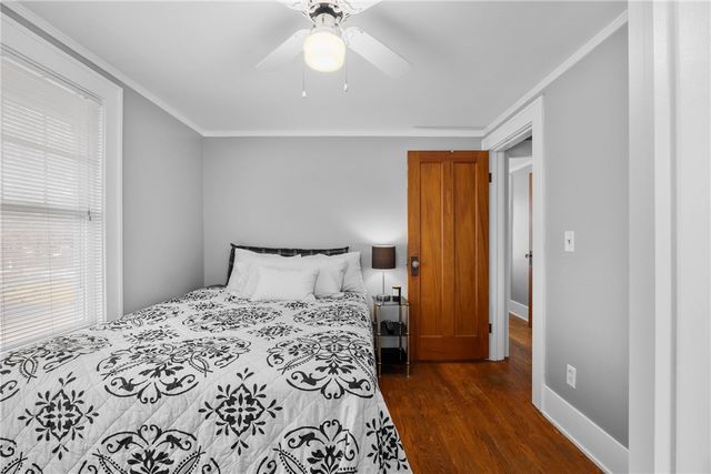 49 Vinton Rd, Irondequoit, NY 14622