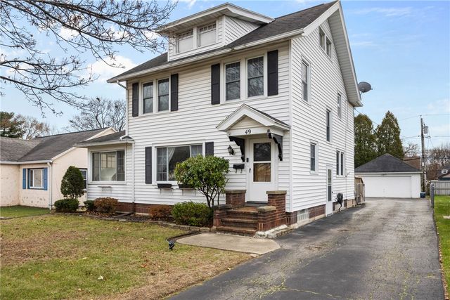 49 Vinton Rd, Irondequoit, NY 14622