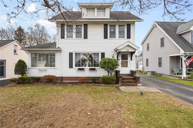 49 Vinton Rd, Irondequoit, NY 14622