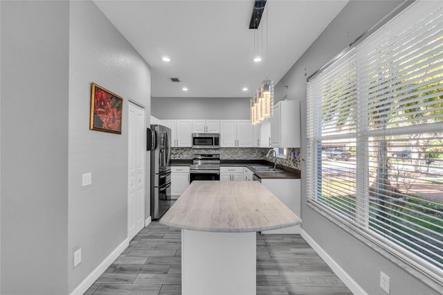 5045 Northern Lights Dr, Greenacres, FL 33463