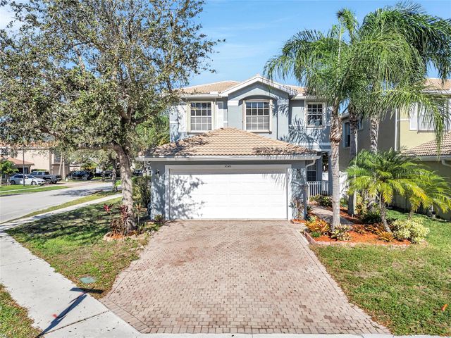 5045 Northern Lights Dr, Greenacres, FL 33463