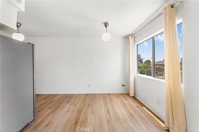 972 E California 207, Pasadena, CA 91106