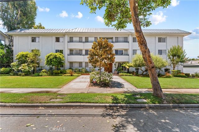 972 E California 207, Pasadena, CA 91106