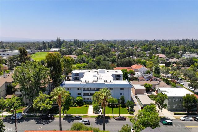 972 E California 207, Pasadena, CA 91106