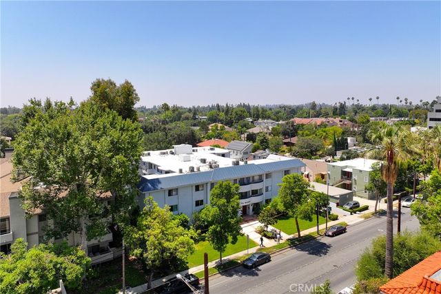 972 E California 207, Pasadena, CA 91106