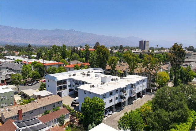 972 E California 207, Pasadena, CA 91106