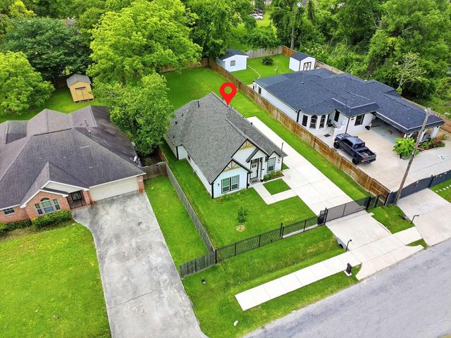 9319 Spaulding Street, Houston, TX 77016