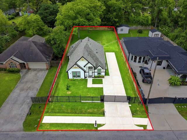 9319 Spaulding Street, Houston, TX 77016