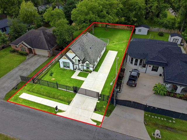 9319 Spaulding Street, Houston, TX 77016