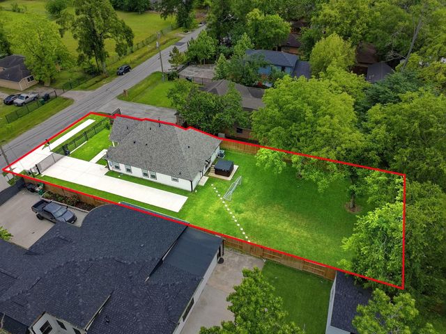 9319 Spaulding Street, Houston, TX 77016