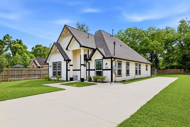 9319 Spaulding Street, Houston, TX 77016