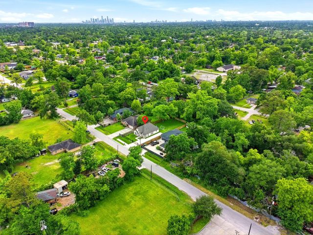 9319 Spaulding Street, Houston, TX 77016