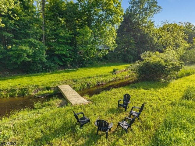 6 Race Street, Union Twp., NJ 08867