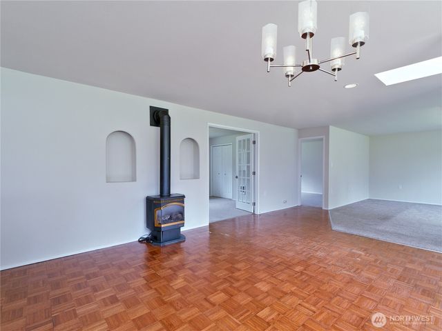 395 Sunset Drive, Oak Harbor, WA 98277