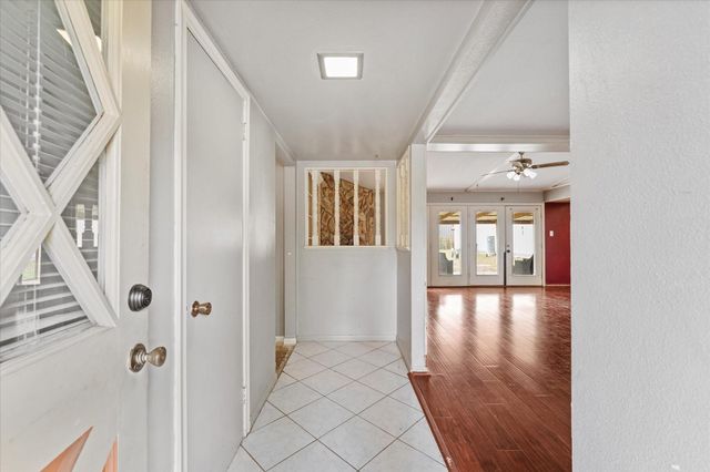 15811 Manning Drive, Cypress, TX 77429