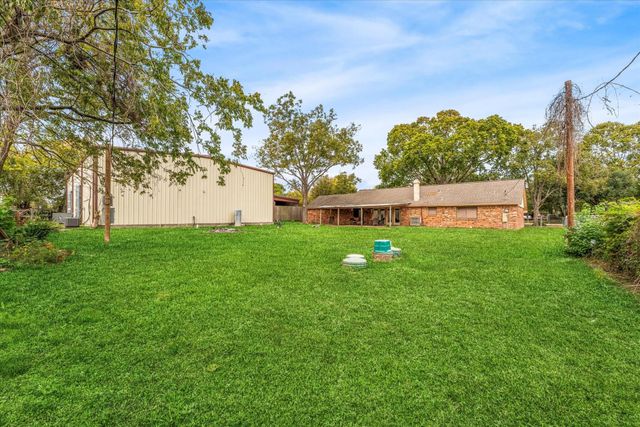 15811 Manning Drive, Cypress, TX 77429