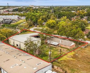 15811 Manning Drive, Cypress, TX 77429