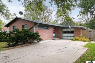 701 Dale Drive, Lincoln, NE 68510