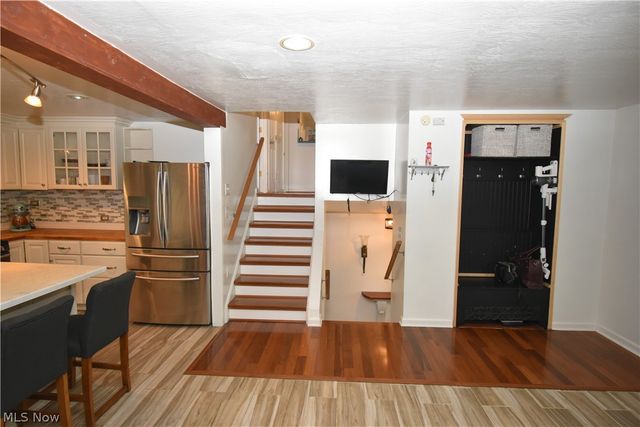 29663 Sutton Drive, North Olmsted, OH 44070