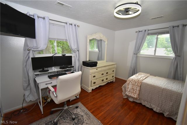 29663 Sutton Drive, North Olmsted, OH 44070