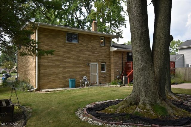 29663 Sutton Drive, North Olmsted, OH 44070
