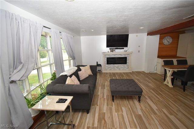 29663 Sutton Drive, North Olmsted, OH 44070