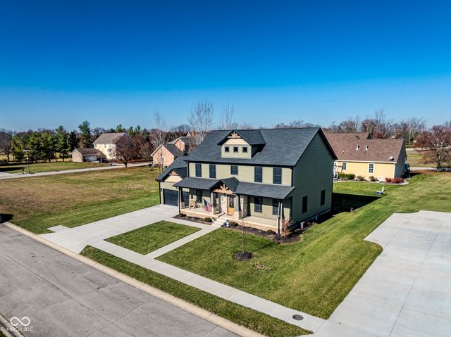 9410 W Milk House Lane, Muncie, IN 47304