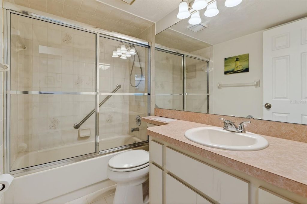 Image 21 of property listing at 2026 FOREST DRIVE, Inverness, FL 34453