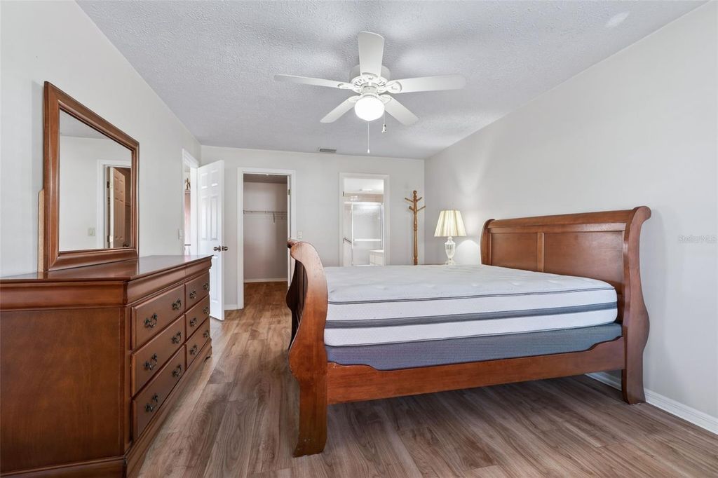 Image 30 of property listing at 2026 FOREST DRIVE, Inverness, FL 34453