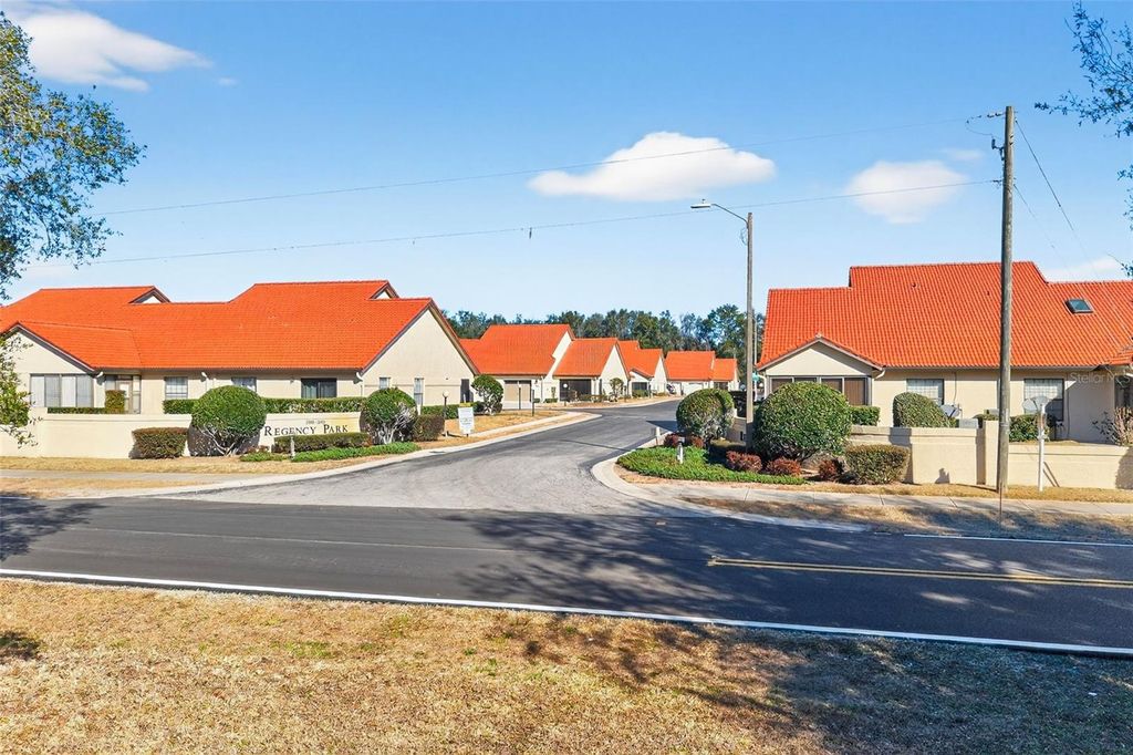 Image 41 of property listing at 2026 FOREST DRIVE, Inverness, FL 34453