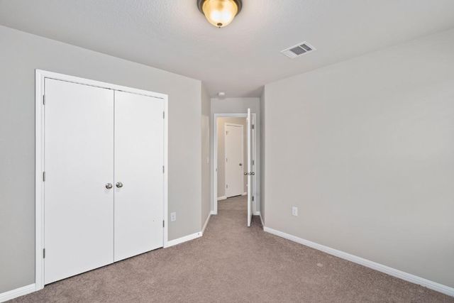 341 Twisted Oaks LN, Buda, TX 78610