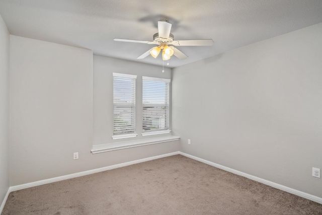341 Twisted Oaks LN, Buda, TX 78610