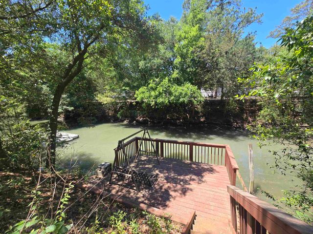 433 E Banks Dr., Garden City Beach, SC 29576