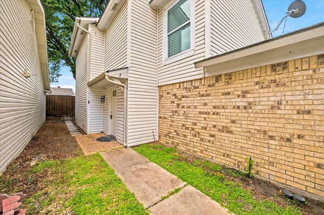 4913 Burlingame Drive, Garland, TX 75043