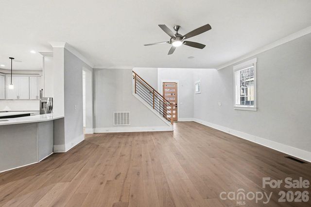 2305 Sanders Avenue, Charlotte, NC 28216