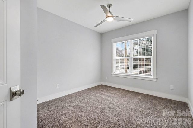 2305 Sanders Avenue, Charlotte, NC 28216