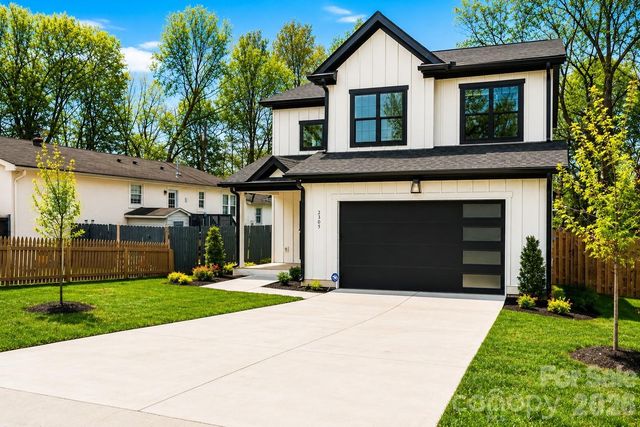 2305 Sanders Avenue, Charlotte, NC 28216