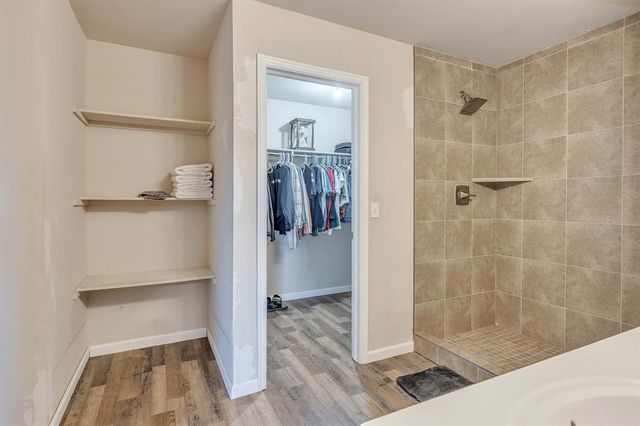 2000 Concord Drive, Newcastle, OK 73065