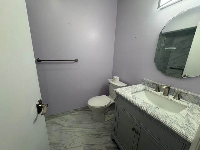 5265 Lakefront Boulevard C, Delray Beach, FL 33484