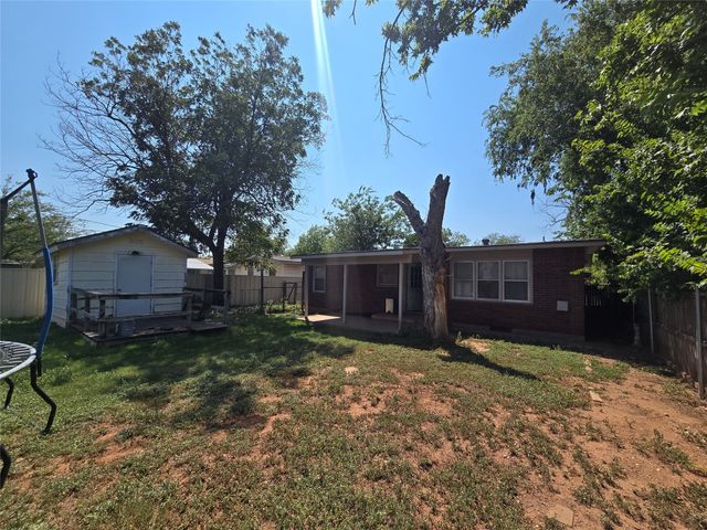 1249 S Bowie Drive, Abilene, TX 79605