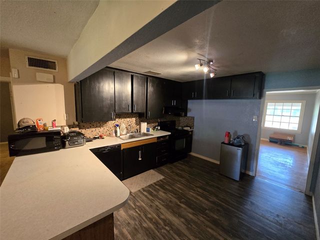 1249 S Bowie Drive, Abilene, TX 79605