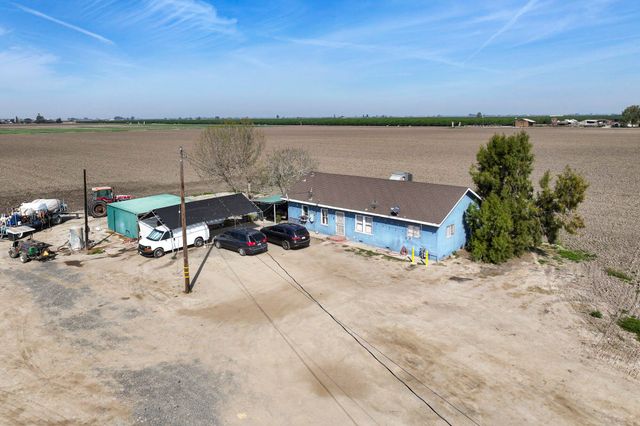 7550 Avenue 208, Tulare, CA 93274