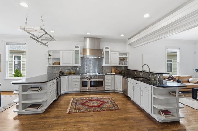 205 N 16th St, Nashville, TN 37206