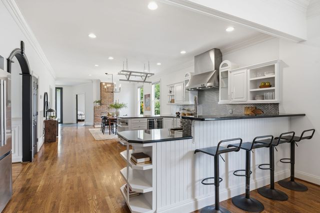 205 N 16th St, Nashville, TN 37206