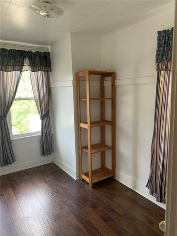 5102 Curry Rd, Baldwin Boro, PA 15236
